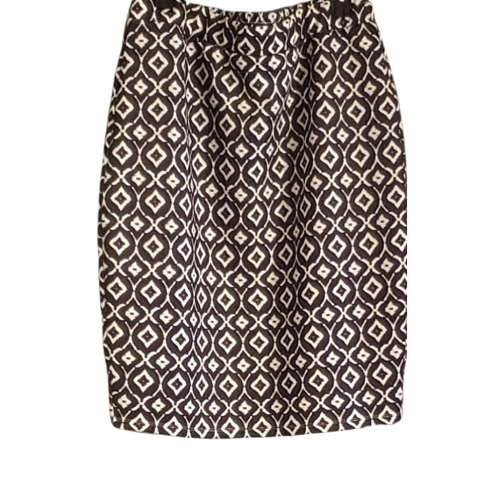 Wendy Williams A-line Blk/White Ikat Print Skirt